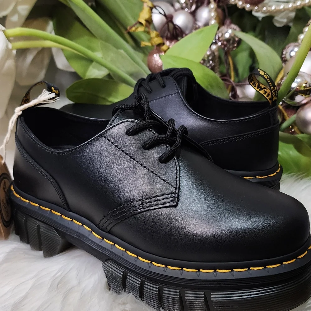Dr. Martens Audrick 3-Eye Womens Casual Black Leather Platform Shoes NWT